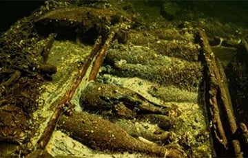 Клад с сотней бутылок шампанского нашли на дне Балтийского моря