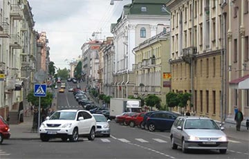 Минскую улицу Карла Маркса закроют для транспорта почти на месяц