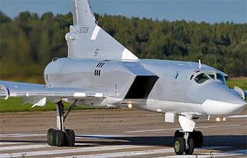 На аэродроме Оленья были повреждены сразу два российских бомбардировщика Ту-22М3