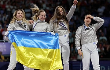 Первое «золото» Украине на Олимпиаде принесла женская команда по фехтованию на саблях