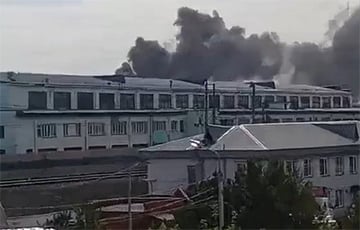 Tank Factory On Fire In Russia's Omsk