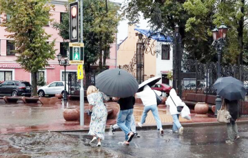 Беларус: Краіна жыве дзеля чымсьціх жаданняў