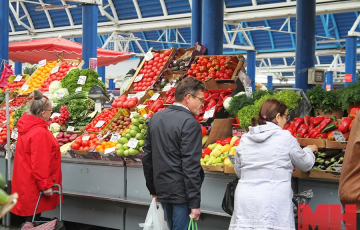 На Комаровке нашли яблоки по «цене крыла самолета»