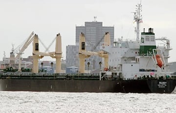 EU Ports Refuse To Let In Vessel With Russian Fertilisers Over Suspicions Of ‘Megabomb’