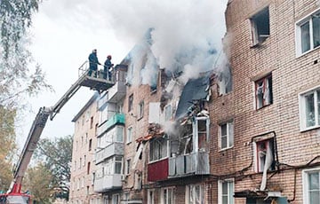 Два этажа жилой пятиэтажки обрушились из-за взрыва в Тамбовской области РФ