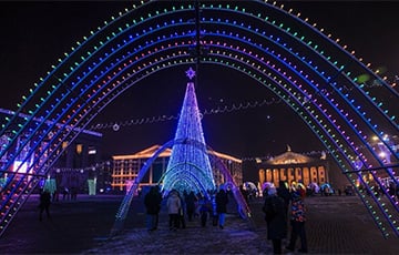 Да Новага года ў Менску ўсталююць 13 новых светлавых кампазіцый