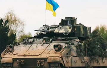 Украинская БМП Bradley в одном бою выдержала удар FPV-дрона и ПТРК