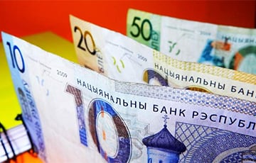 Economist: Lukashenka Leads To Belarusian Ruble Collapse