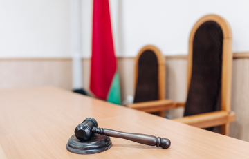 Ardent Lukashenka Supporter On Trial For Dissemination Of Nazism