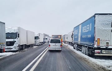 Польша усилит контроль за транзитными грузами через Беларусь