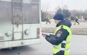 У Менску тралейбус збіў двух дарожнікаў