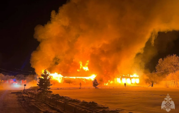 Massive Fire Engulfs Plastic Manufacturing Plant In Russia’s Kaluga Region