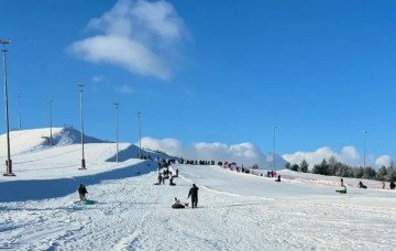 Лыжны схіл на курорце ў Гародні закрылі праз дзень працы