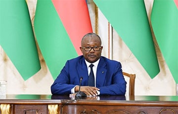 У Беларусь прыляцеў прэзідэнт Гвінеі-Бісау