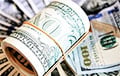 На валютном рынке сложилась нетипичная ситуация по курсам доллара и российского рубля