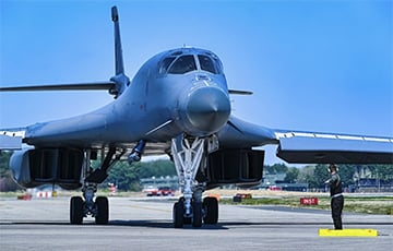 США дали новую жизнь тяжелому бомбардировщику B-1B Lancer