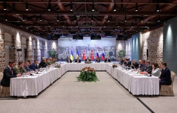 Украіна і Расея пачалі перамовы ў Стамбуле