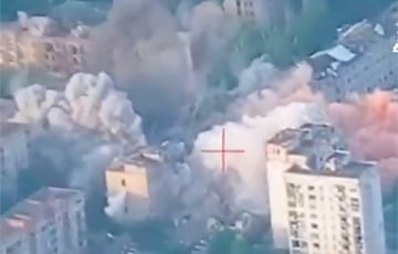 Самолет ВСУ ударил по штабу оккупантов в Бахмуте