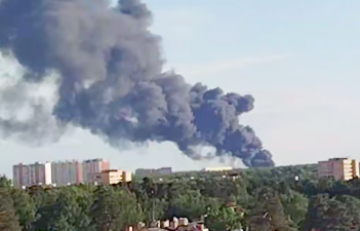 В подмосковном Красногорске вспыхнул масштабный пожар