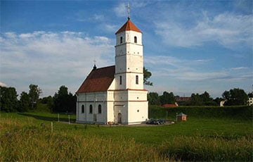 Археолагі раскопваюць адзін са старажытных замкаў Беларусі