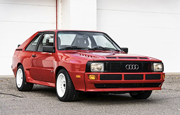 Быстрее Ferrari: неприметный Audi 80-х продают по цене суперкара