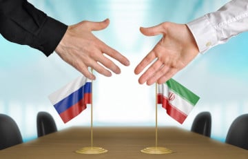Іранскія чыноўнікі бягуць у Расею праз ізраільскія ўдары