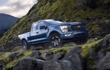 Ford удивил новым практичным внедорожником в неожиданном стиле