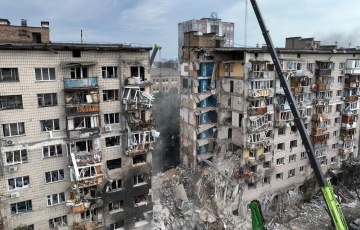 Russian Ballistics Went So Deep Into A House In Kiev That It Fell Through Concrete Slabs Into The Basement