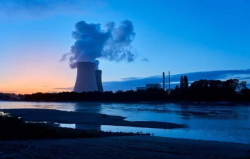 Israel Attacked Iran's Arak Nuclear Reactor And Natanz Facility