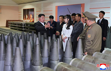Ким Чен Ын строит гигантский военный завод для Путина