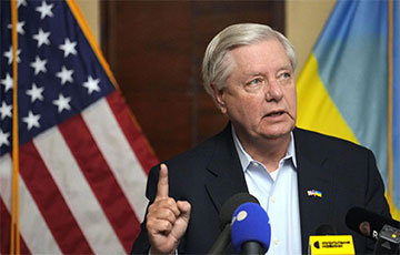 Senator Graham Began Pushing A Bill For "crushing" Sanctions Against Russia