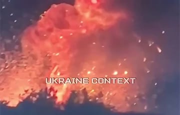 Occupiers' Arsenals Are Burning In Khartsyzsk