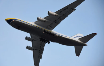 Ан-124 «Руслан» упершыню з 2022 года праляцеў над Кіевам