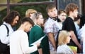 У Менску абітурыенты сталі ў доўгую чаргу