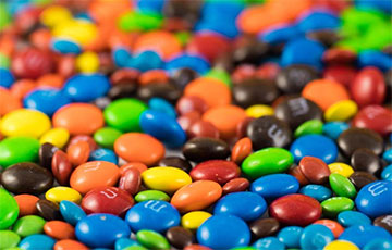 Как конфеты M&Ms вдохновили ученых на поиск «идеального арахиса»