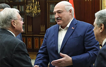 Лукашенко пожаловался, что от США нет «встречных движений» за освобождение Тихановского