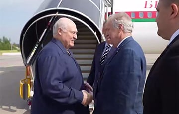 Лукашенко шокировал обрюзгшим видом в Петербурге