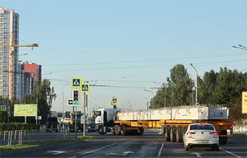 Впервые в Беларуси создали большую металлическую пролетную конструкцию