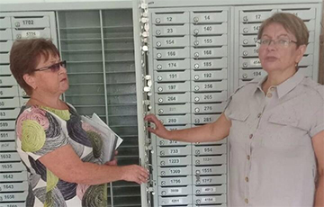 У беларускіх школах паказалі, дзе будуць захоўваць тэлефоны вучняў падчас заняткаў