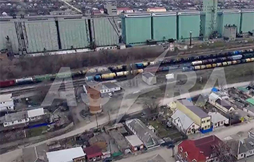 Дроны ВСУ подожгли железнодорожную станцию в Ростовской области