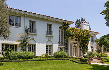 Анджелина Джоли продает свой роскошный дом