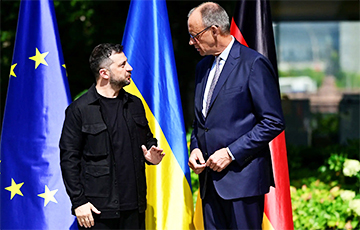 Журналісты расказалі пра хітрую тактыку Зяленскага перад самітам на Алясцы