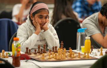 10-летняя британка победила шахматного гроссмейстера