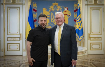 СМІ: Зяленскі сустрэўся з Келагам у Вашынгтоне