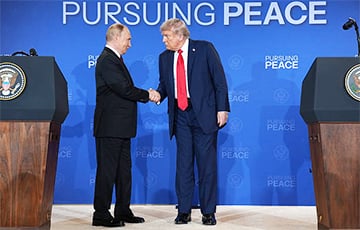 Трамп отказался от встречи с Путиным