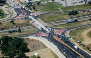 Водитель показал, как проезжать новую «алмазную» развязку в Минске