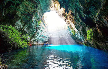 Загадка черепа с рогом в пещере Греции наконец-то разгадана