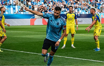 Украинский нападающий оформил победный хет-трик в Европе