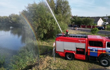 В Бресте спасают озеро