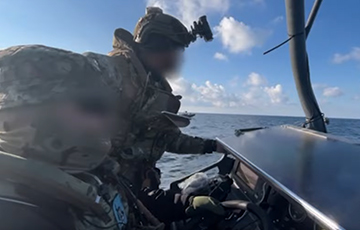 Украинская разведка уничтожила катер оккупантов в Черном море